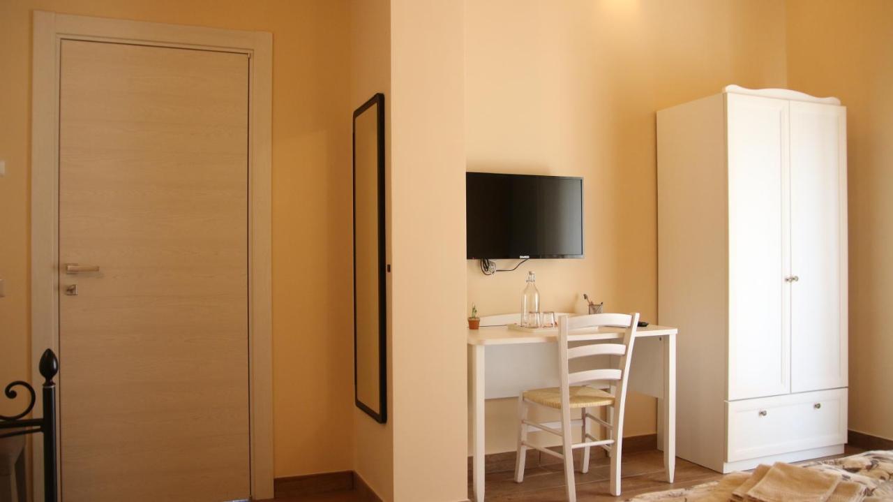 Al Ginepro Bed & Breakfast Montecchio  Екстериор снимка
